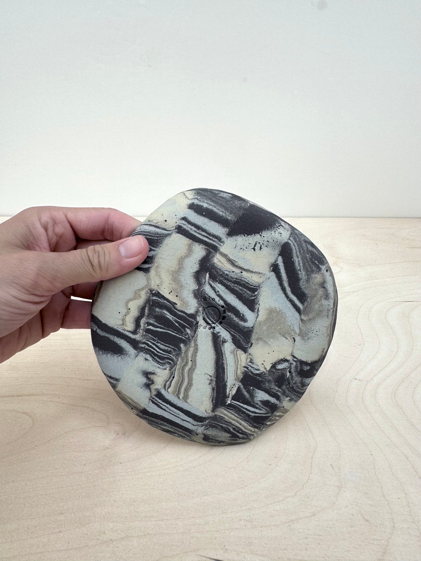 small plate checkered no.1