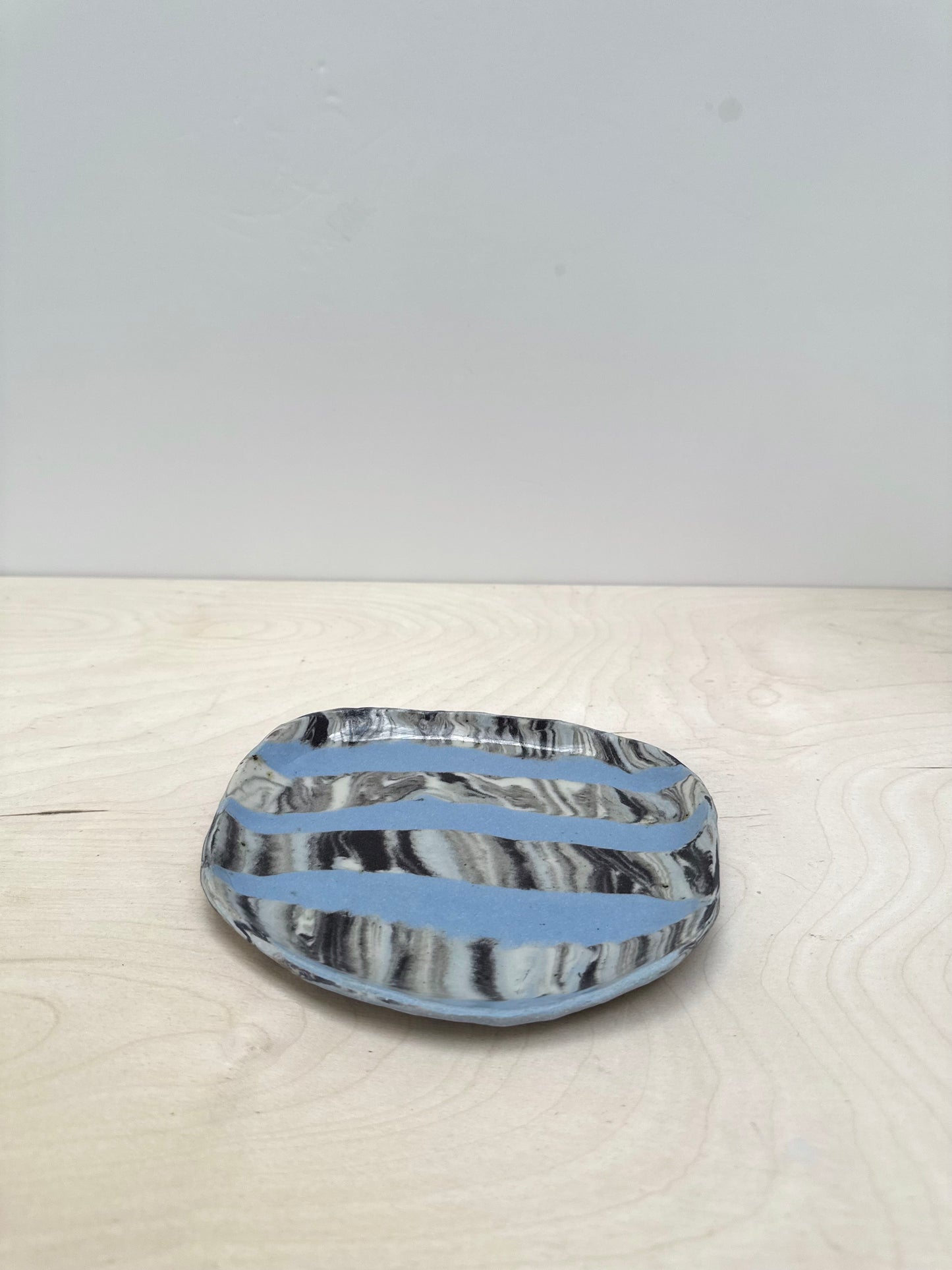 plate striped no.2
