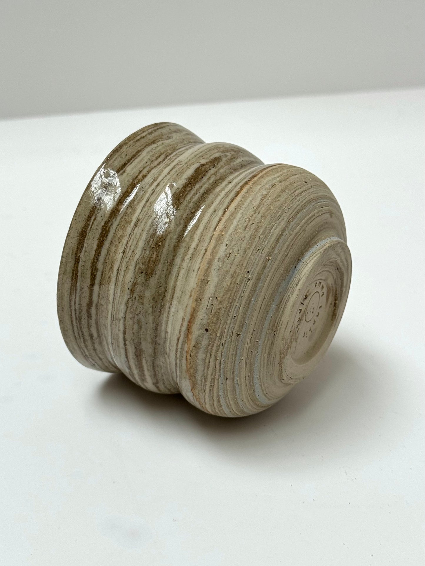 marbled wobble cup