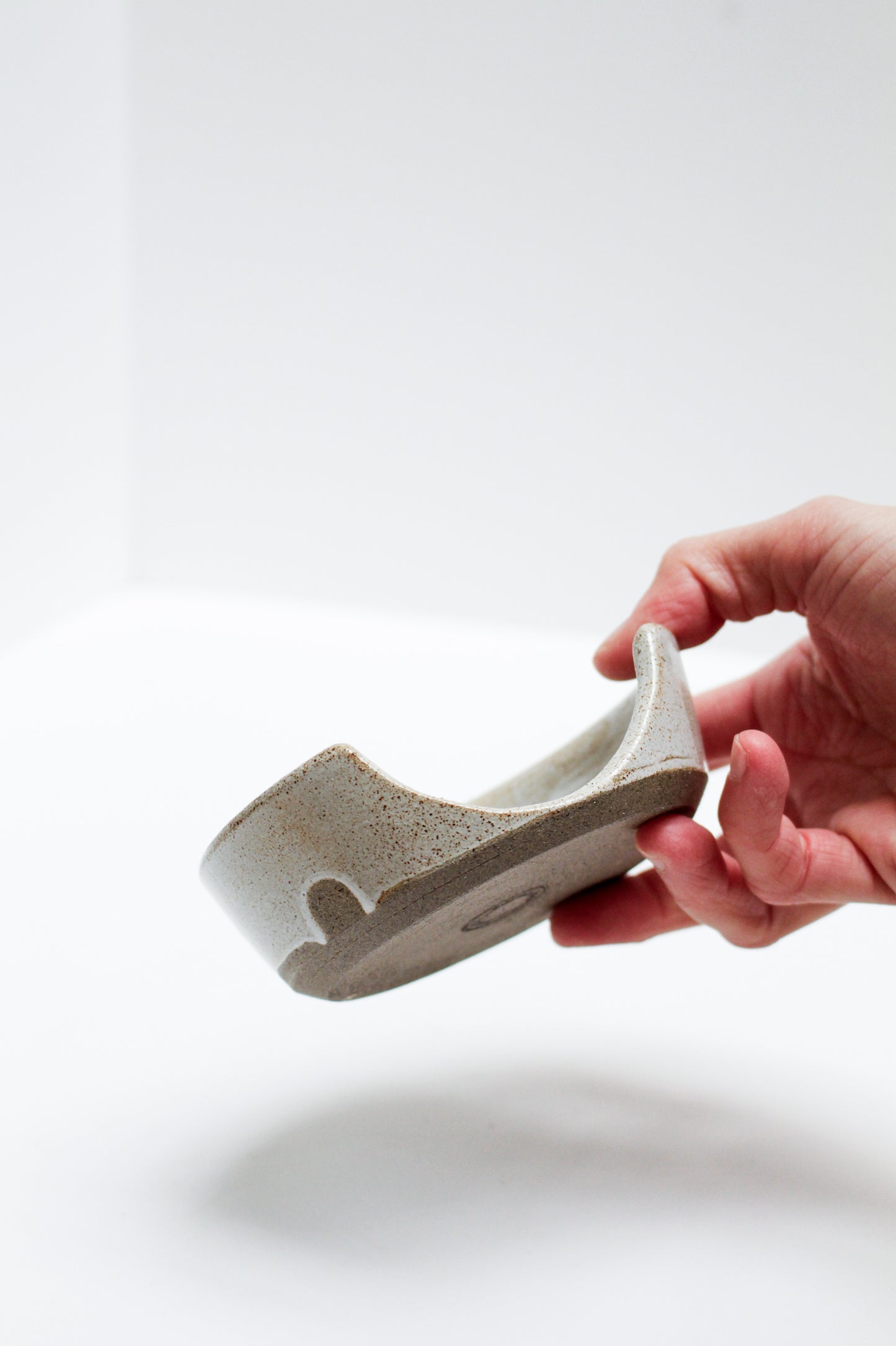 SPOONREST // grey clay